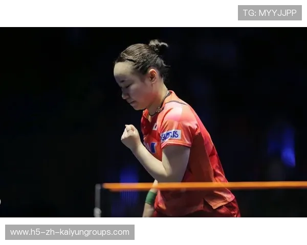 伊藤美诚快速发球，轻松赢得比赛